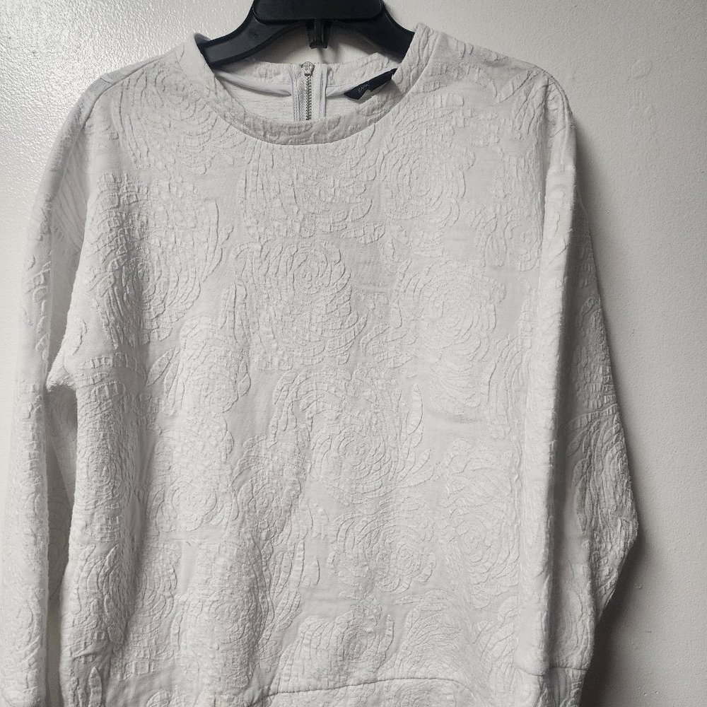 Banana Republic White Embossed Long Sleeve Tunic Top Medium Petite